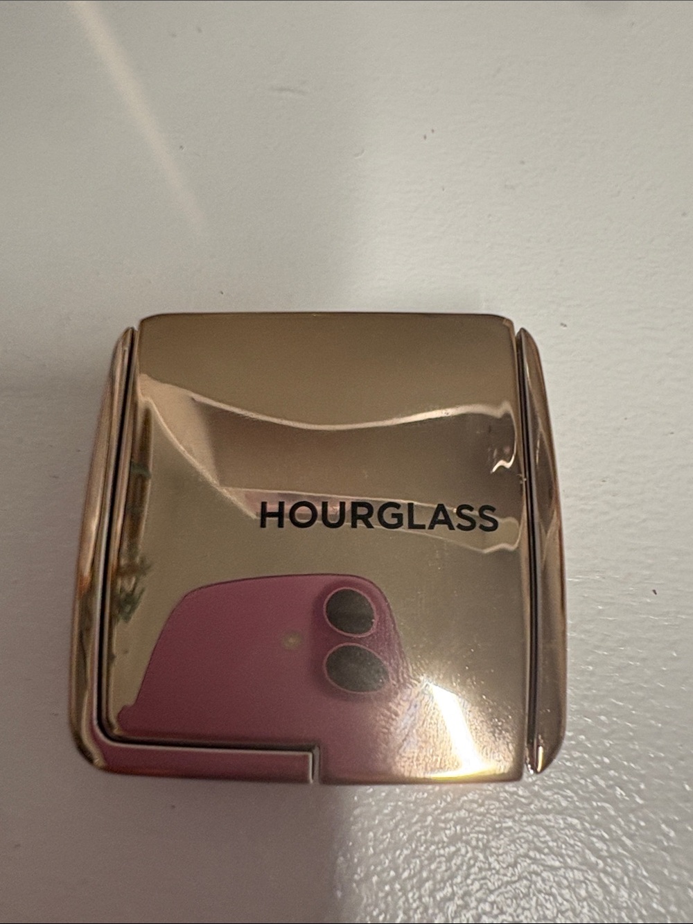 Hourglass Metallic Rose Gold Compact Case mini